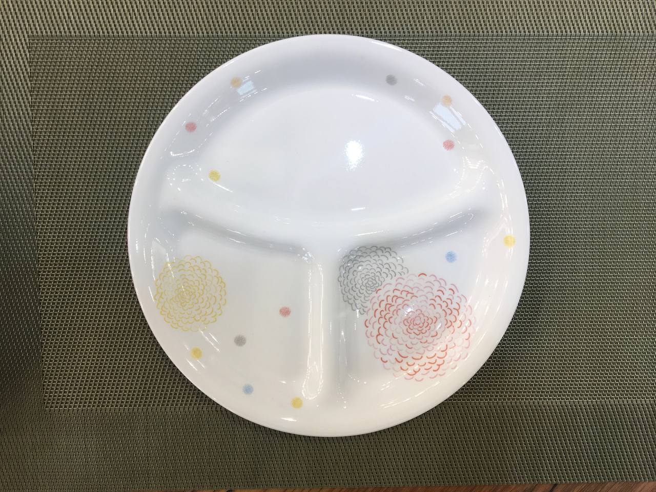 اردوو خوری کورل طرح پم پم (Pom Pom)